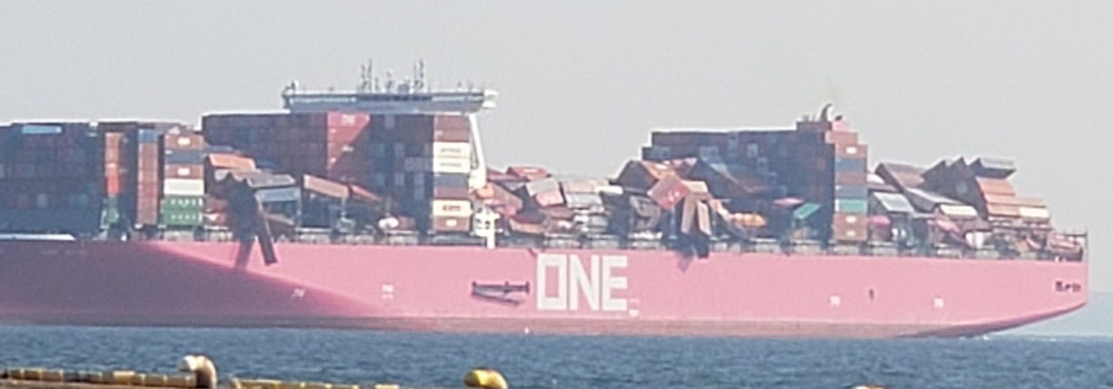 De 'ONE Apus' arriveert in Kobe