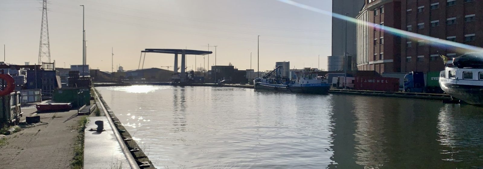 Ophaalbrug Merksem, Groot Dok