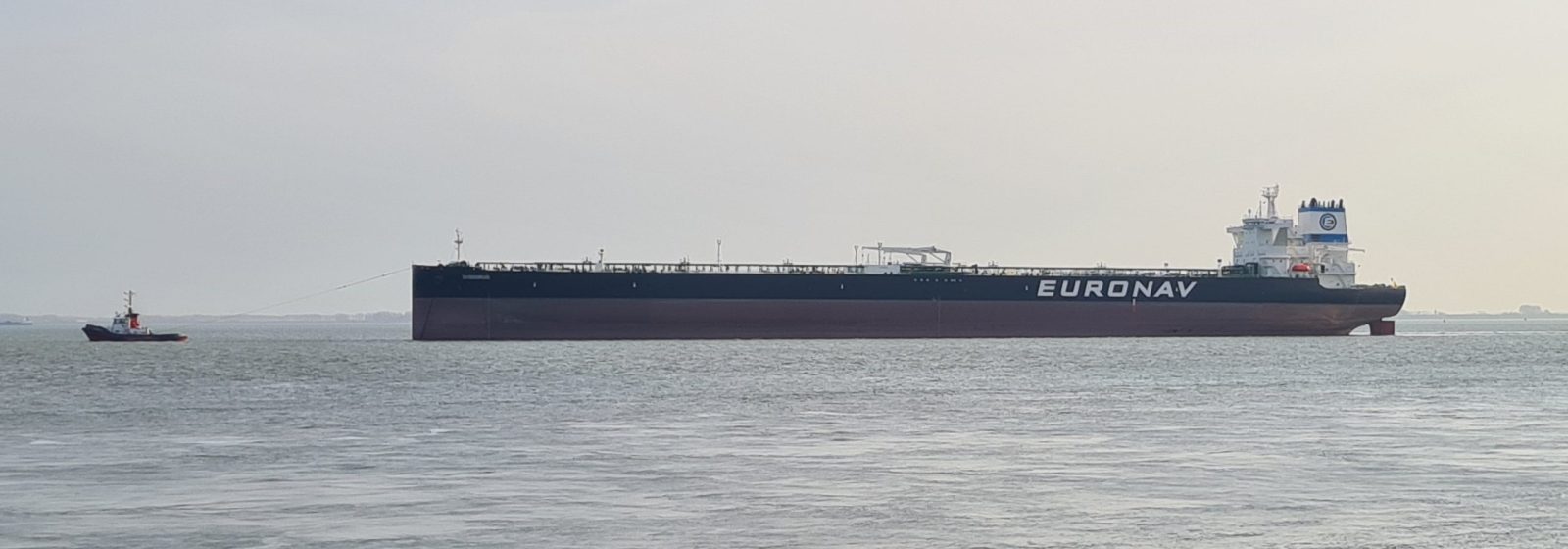 De VLCC 'Diodorus' van Euronav op de Westerschelde