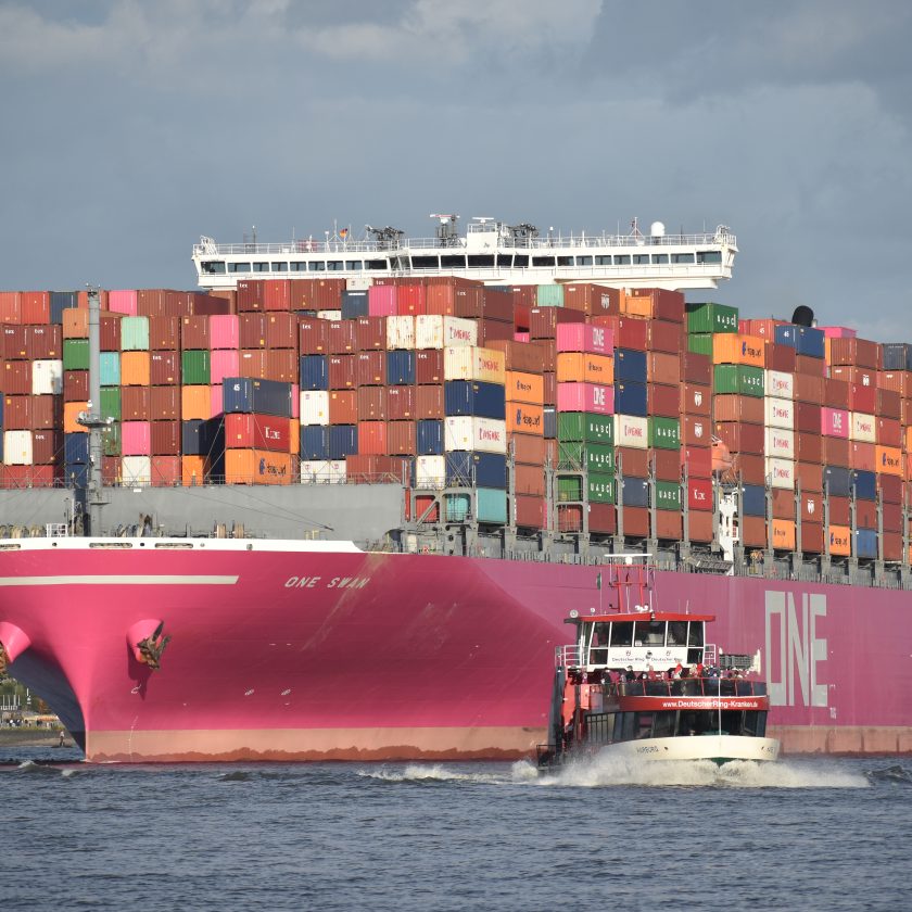 De 'ONE Swan' (14.026 teu) uit de vloot van THE Alliance