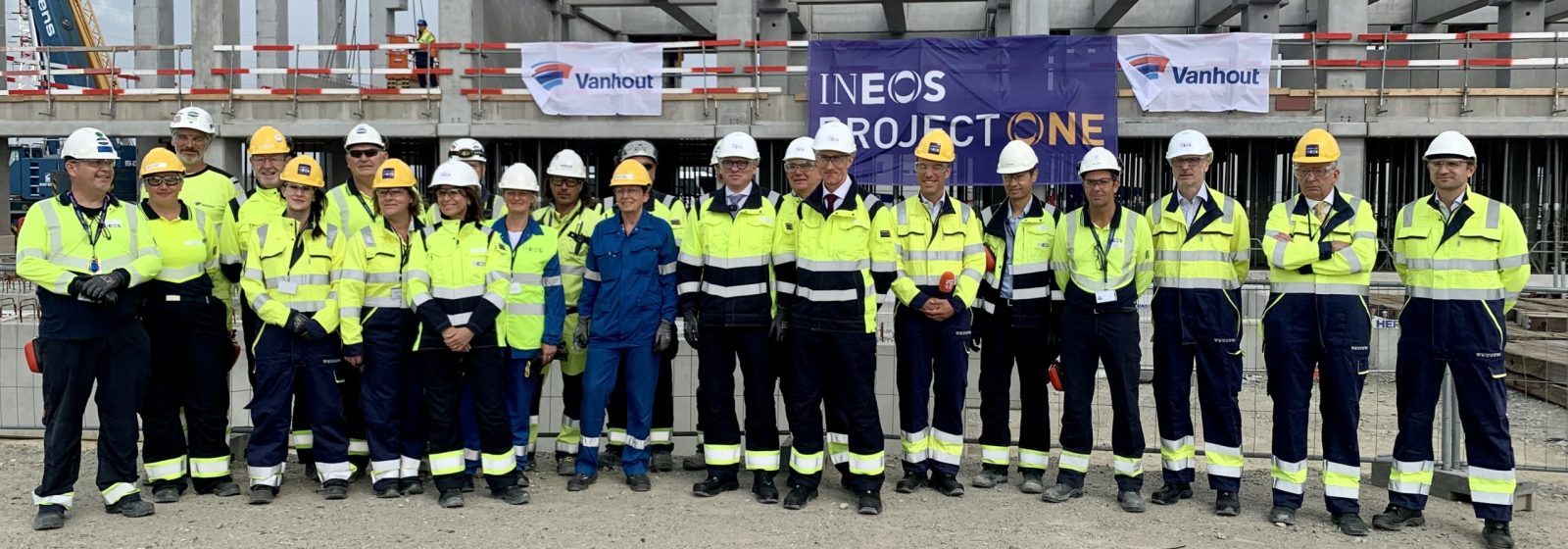 Bezoek Vlaams formateur Matthias Diependaele aan INEOS Project One