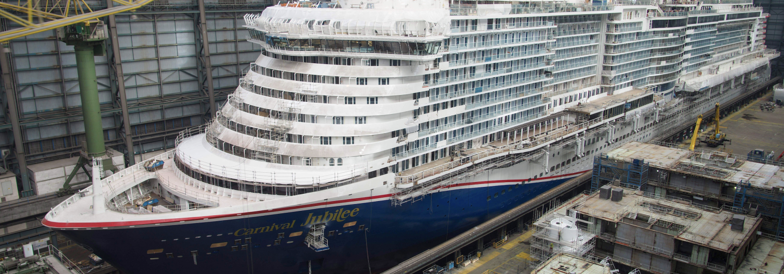 Productiehal bij Meyer Werft